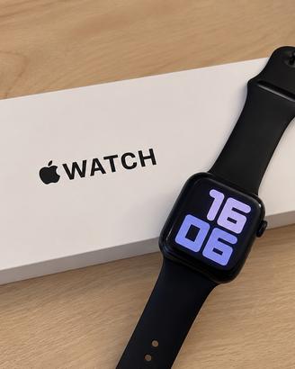 Apple Watch SE (2ª Generazione) GPS