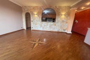 Acireale,Via S.Vigo, app.to mq. 135, vani 5