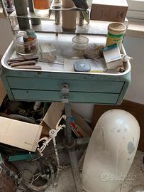Attrezzatura laboratorio chimico