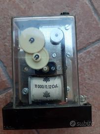 Timer elettromeccanico di precisione mod ZR 710