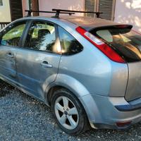 Ford focus per pezzi di ricambio