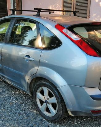 Ford focus per pezzi di ricambio