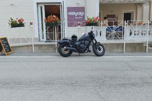 Honda 500 Rebel Plus con borsa originale