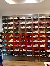 Arredamento negozio sportivo