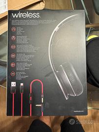 Beats by DrDre wireless solo
