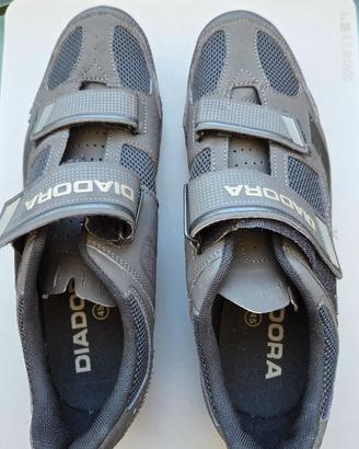 SCARPE DIADORA