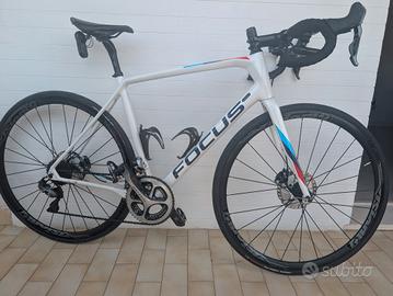 bici focus paralane