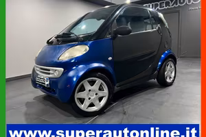 Smart fortwo coupe Fortwo 0.8 cdi Smart&Pulse