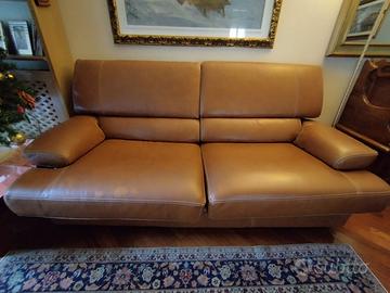 Divano letto in pelle marrone