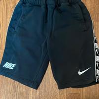 pantaloncini nike 