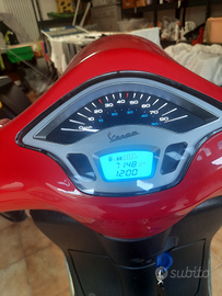 Vespa Primavera 50 4T 2014