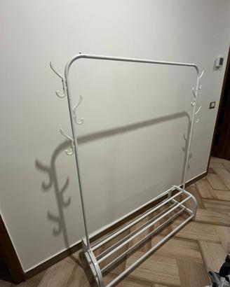 Stand appendiabiti ikea e non