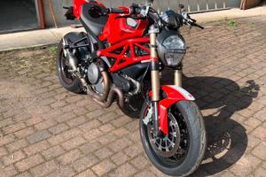 Ducati Monster 1100 Evo