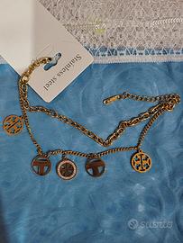 Bracciale elegante con charm logo Tory Burch 