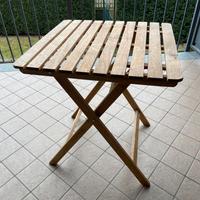Tavolo in legno pieghevole