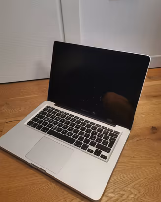 Macbook pro 2011 (leggi descrizione)