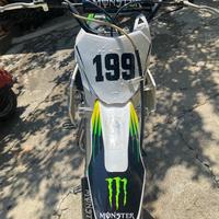 Yamaha YS 125 - 2023