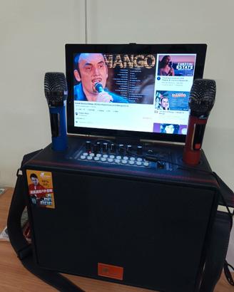 Cassa bluetooth karaoke pc unica professionale