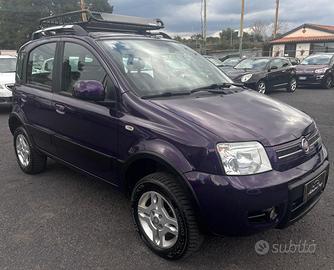 Fiat Panda 1.3 MJT 16V DPF 4x4 Climbing