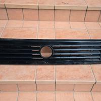 Mascherina paraurti anteriore golf 2 serie 