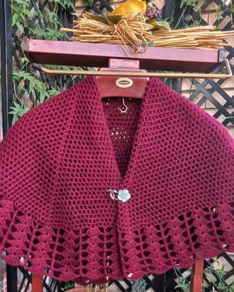 Mantellina della nonna,Scialle handmade, uncinetto