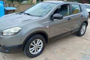Nissan Qashqai 1.5 dCi DPF Tekna