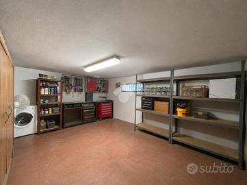 BOX A BAGNO A RIPOLI