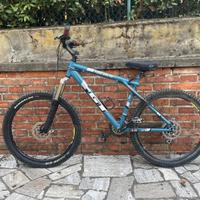 Bici mountain bike MTB GT AVALANCHE