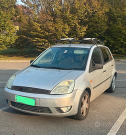 Ford Fiesta 1.4 Benzia