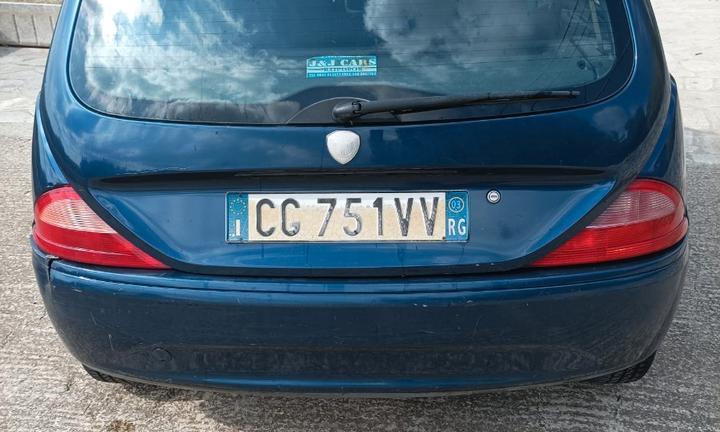 Lancia y - 2003