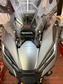Honda X-adv 750