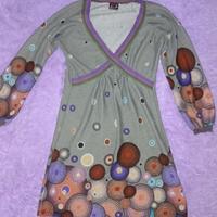 Vestitino decorato a maniche lunghe 