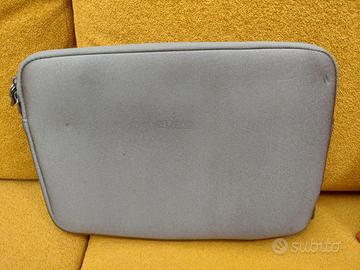 Porta Tablet Puro
