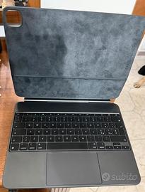 Apple Magic Keyboard  ipad pro M4/M5 13 pollici