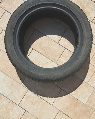 pneumatici 4 stagioni