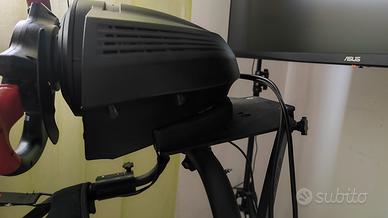 Base per montaggio T150 su Playseat Challenge 