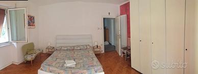 Stanza singola luminosa