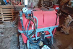 Atomizzatore Dragone duecento litri