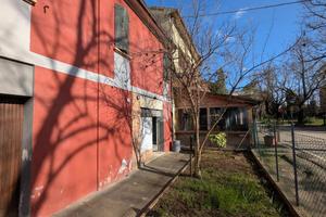 CASA SEMINDIPENDENTE A RAVENNA