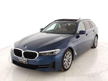 BMW Serie 5 530d Touring mhev 48V xdrive auto