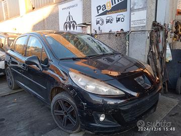 PEUGEOT 207 1.4 B 2010 KFV PER RICAMBI