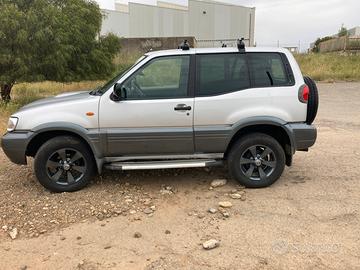 Nissan terrano 2 anno 2005 km 160000