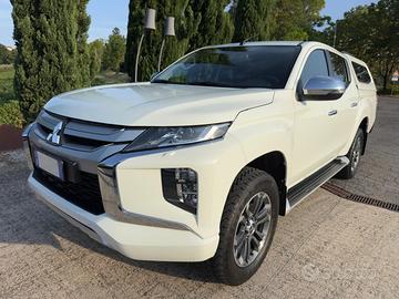 Mitsubishi L200 2.3 D Doub.Cab 4x4 Sup.Select P2.I