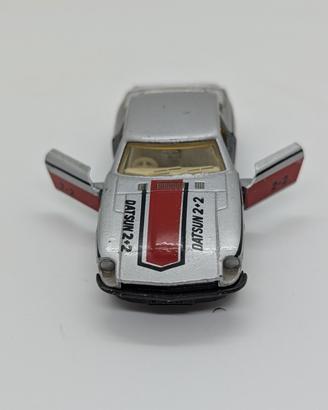Matchbox Superfast 67 Datsun 260 Z 2+2 scala 1:64