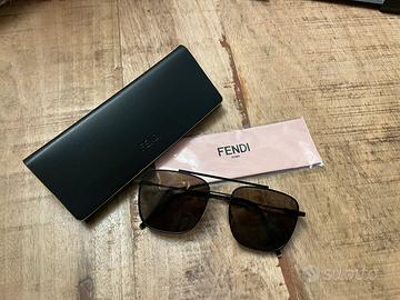 Occhiali  sole fendi