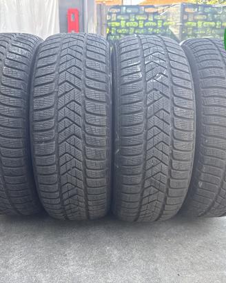 gomme usate 2255018 Winter PIRELLI - SOTTOZERO 3 -