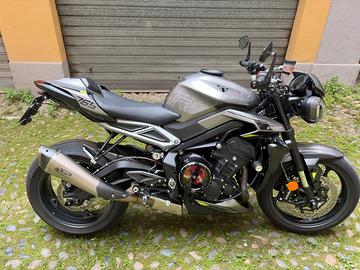 Triumph street triple R