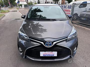 Toyota Yaris 1.5 Hybrid 5 p neopaten garanzia 12 m
