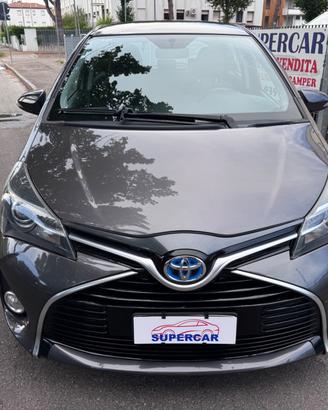 Toyota Yaris 1.5 Hybrid 5 p neopaten garanzia 12 m