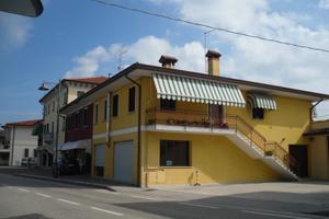 Immobile uso ufficio, negozio o laboratorio